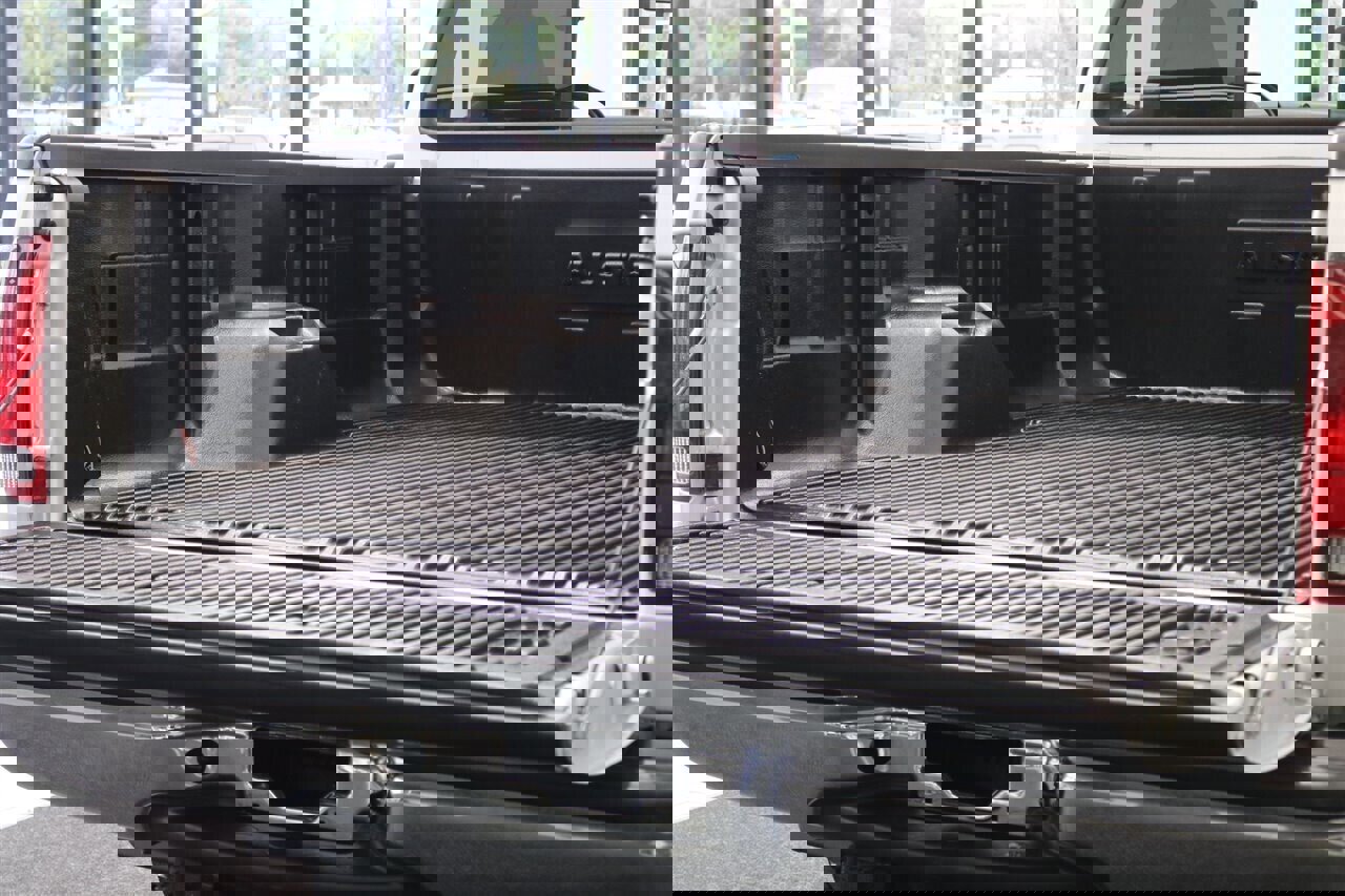 Used 2003 Ford F250 XLT image 60