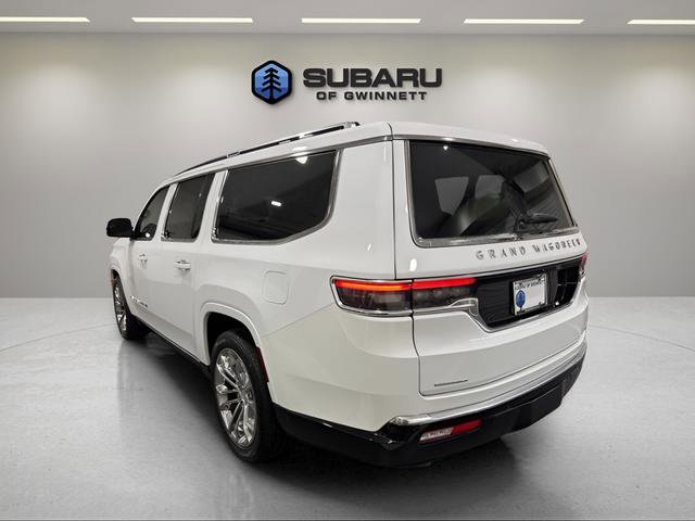 Used 2023 Jeep Grand Wagoneer L Series II w/ Premium Group II AWD/4WD image 3