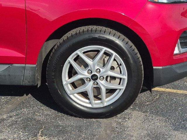 Used 2024 Ford Edge SEL w/ Convenience Package AWD/4WD image 10