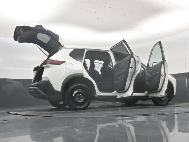Used 2023 Nissan Rogue SV FWD image 63