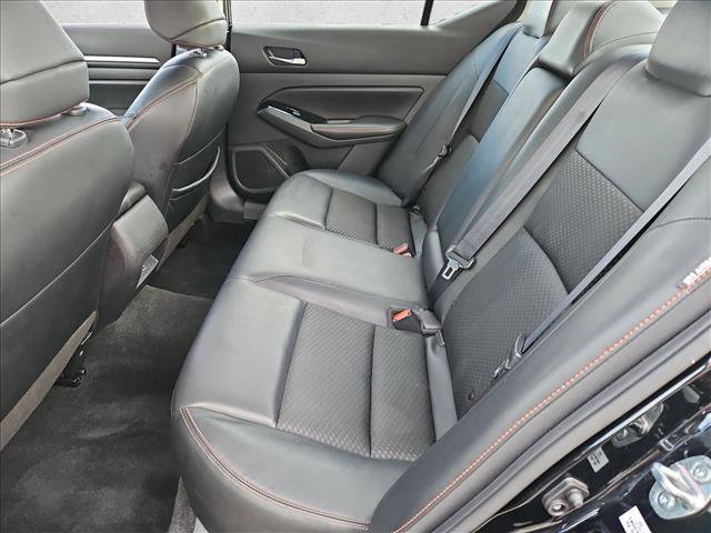 Used 2024 Nissan Altima 2.5 SR FWD image 18
