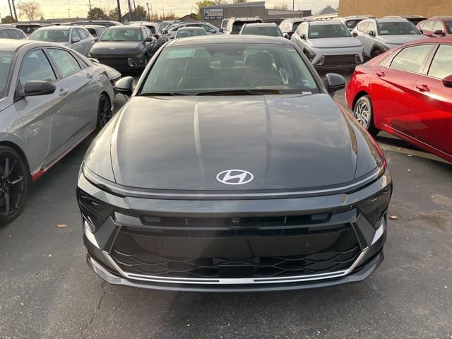 New 2026 Hyundai Sonata Limited image 2