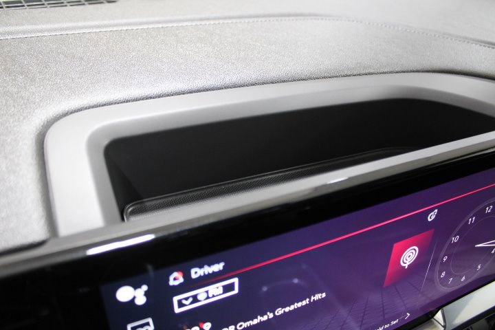 Used 2023 GMC Sierra 1500 SLT w/ SLT Premium Package image 46