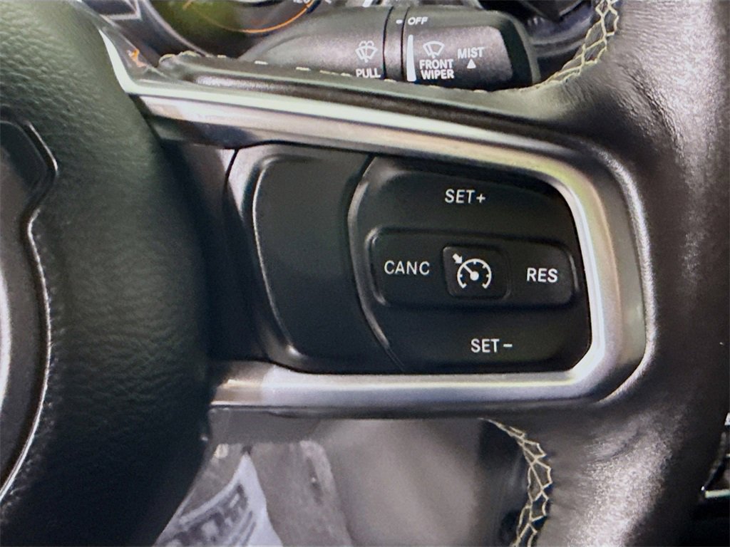 Used 2018 Jeep Wrangler Unlimited Sahara image 23