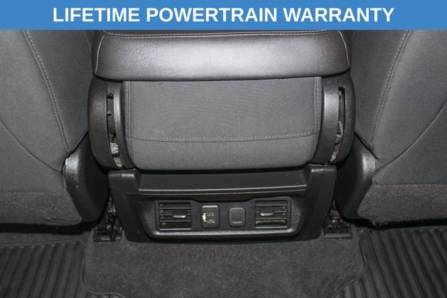 Used 2020 Chevrolet Silverado 1500 LT w/ All-Star Edition image 15