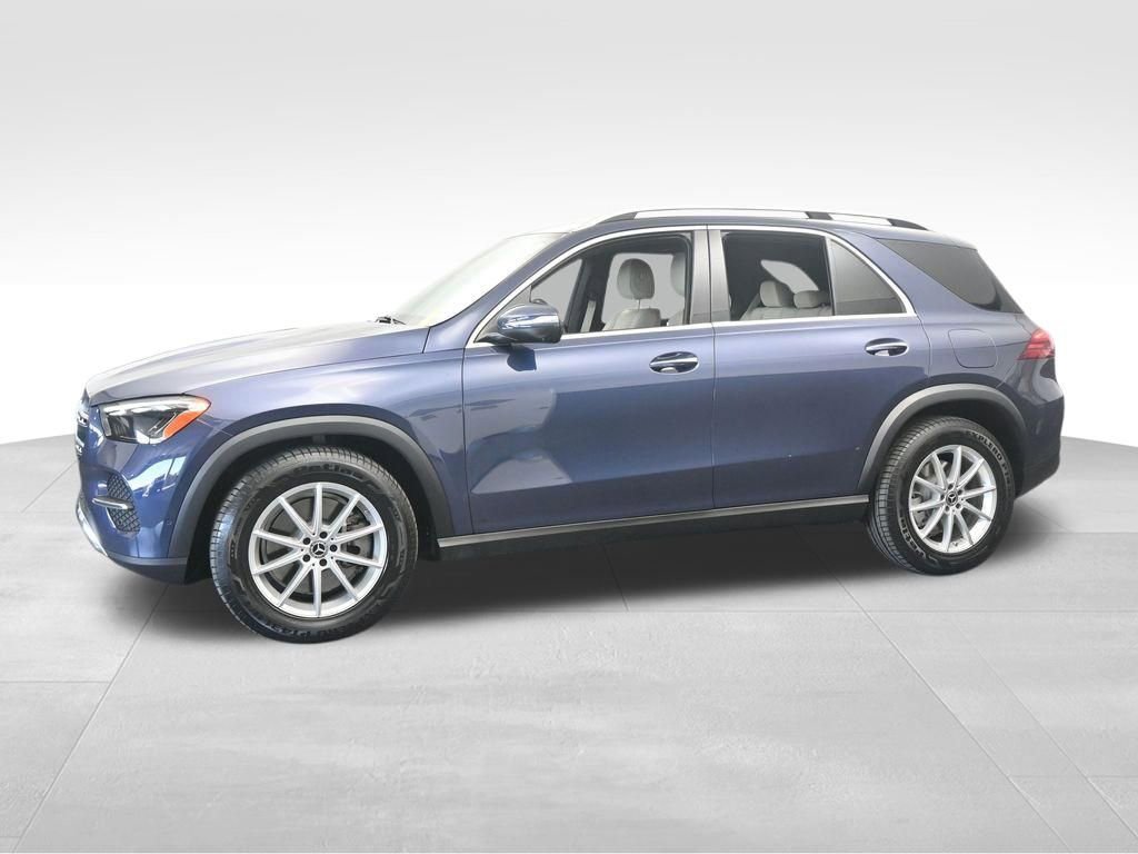 Used 2024 Mercedes-Benz GLE 450e 4MATIC image 2