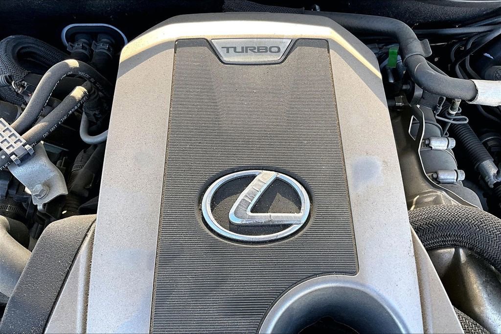 Used 2016 Lexus IS 200t RWD image 31
