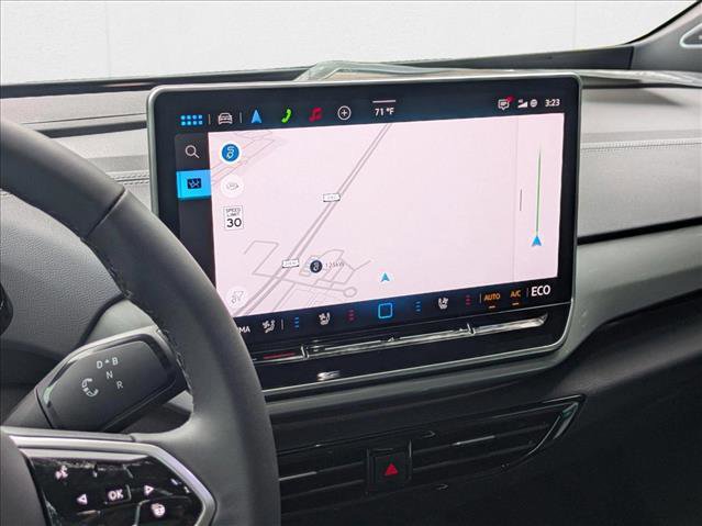 New 2025 Volkswagen ID.4 Pro S Plus AWD/4WD image 14