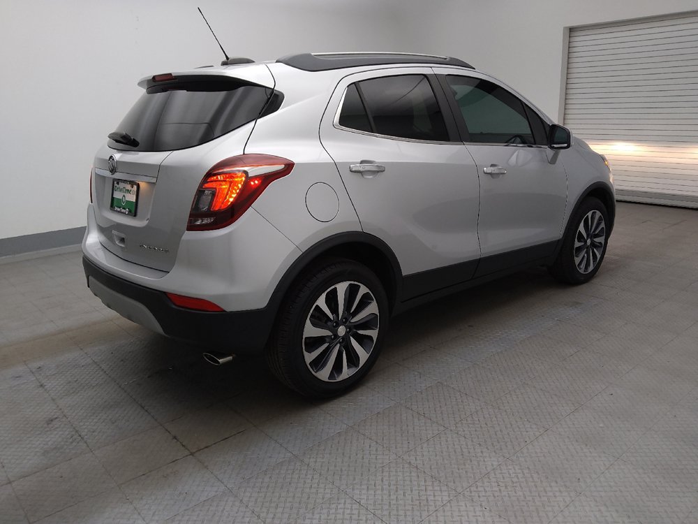 Used 2021 Buick Encore Preferred FWD image 9