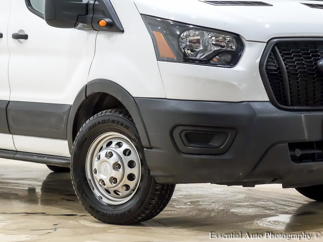 Used 2022 Ford Transit 350 148 High Roof DRW AWD image 3