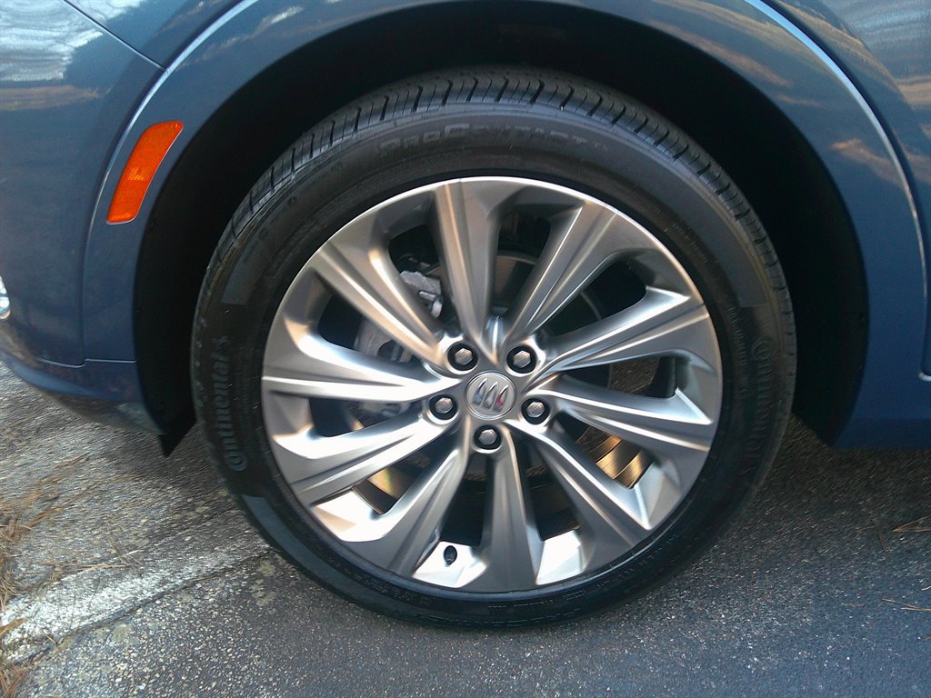 Used 2025 Buick Envista Avenir image 42