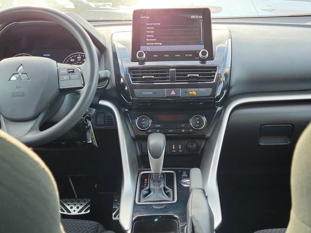 Used 2022 Mitsubishi Eclipse Cross LE image 15