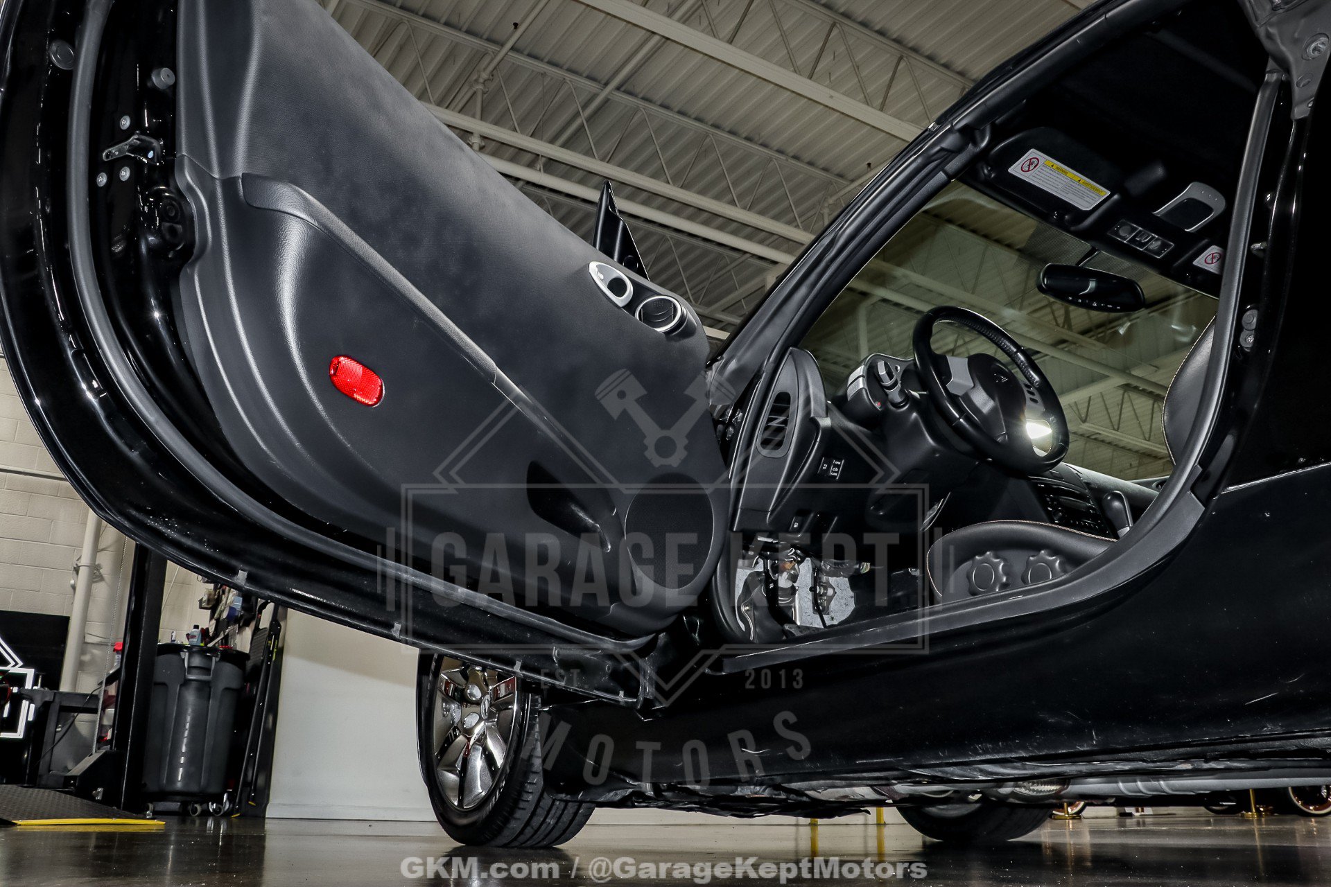 Used 2004 Nissan 350Z Touring RWD image 96