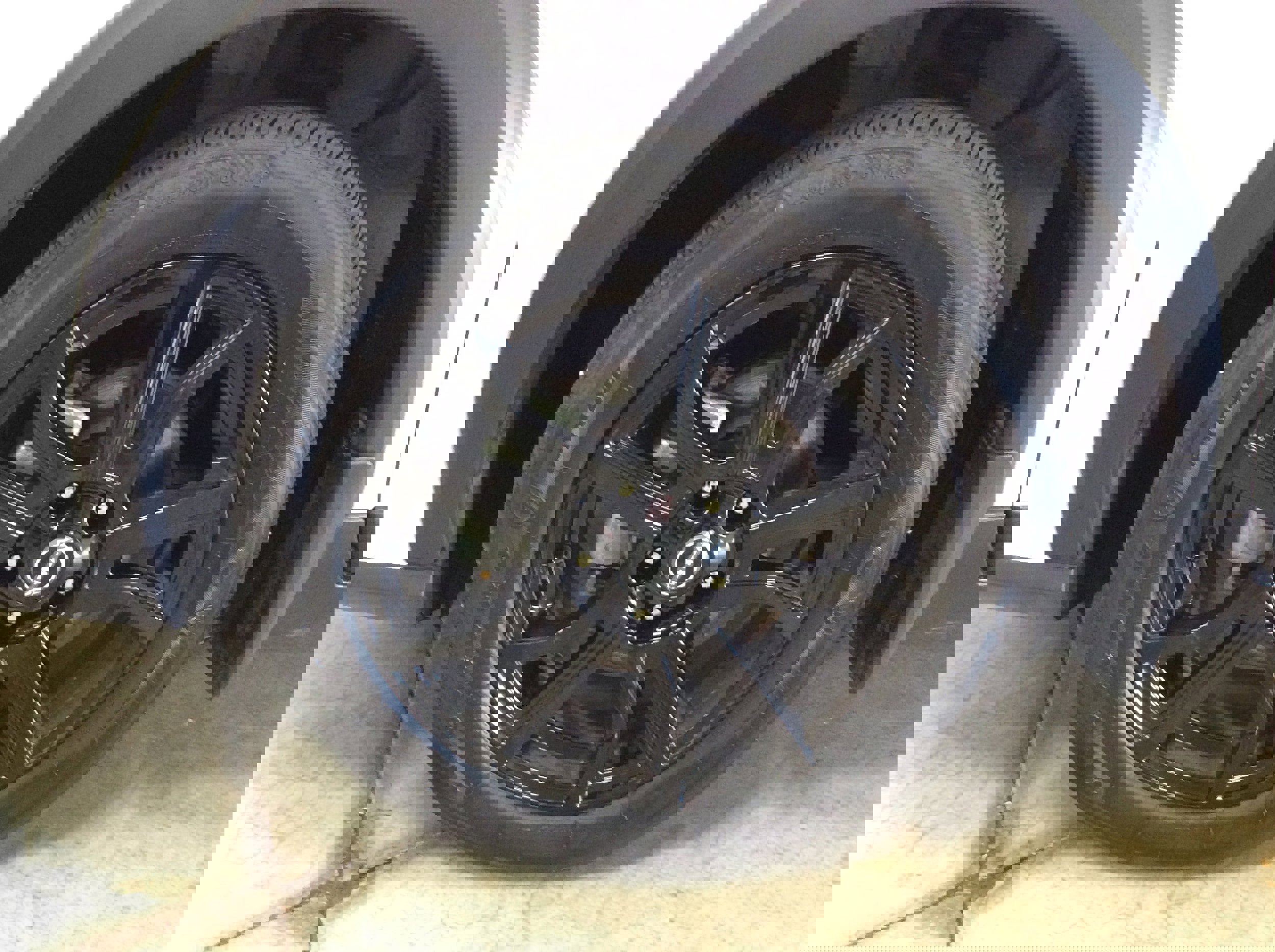 Used 2024 Nissan Kicks SR image 8