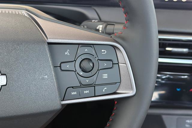New 2027 Nissan Sentra SR w/ Floor Mat Package FWD image 26