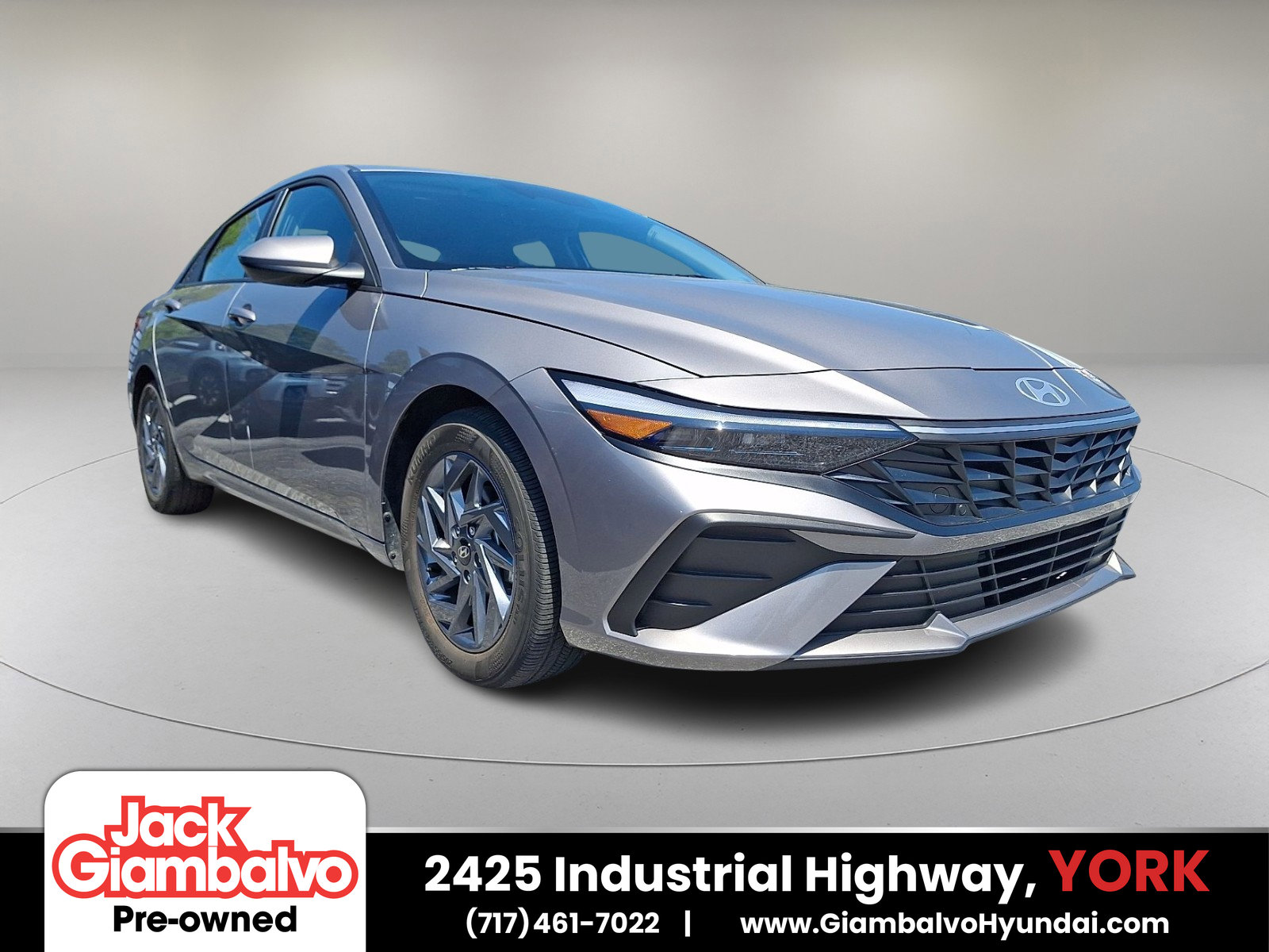 Used 2024 Hyundai Elantra SEL FWD image 1
