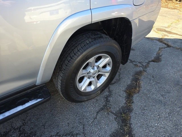 Used 2023 Toyota 4Runner SR5 Premium w/ Moonroof Package image 12