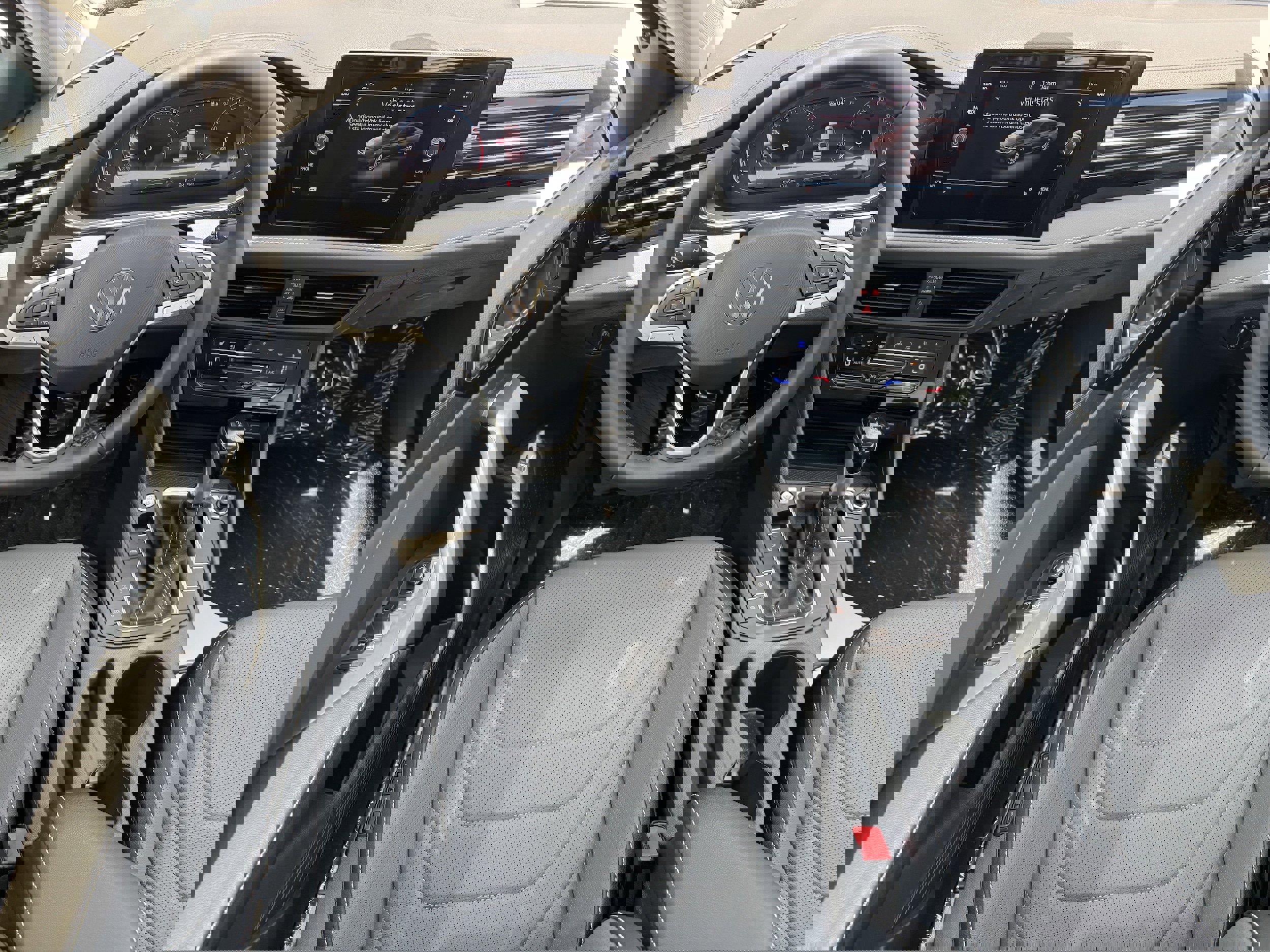 New 2025 Volkswagen Jetta SEL image 14