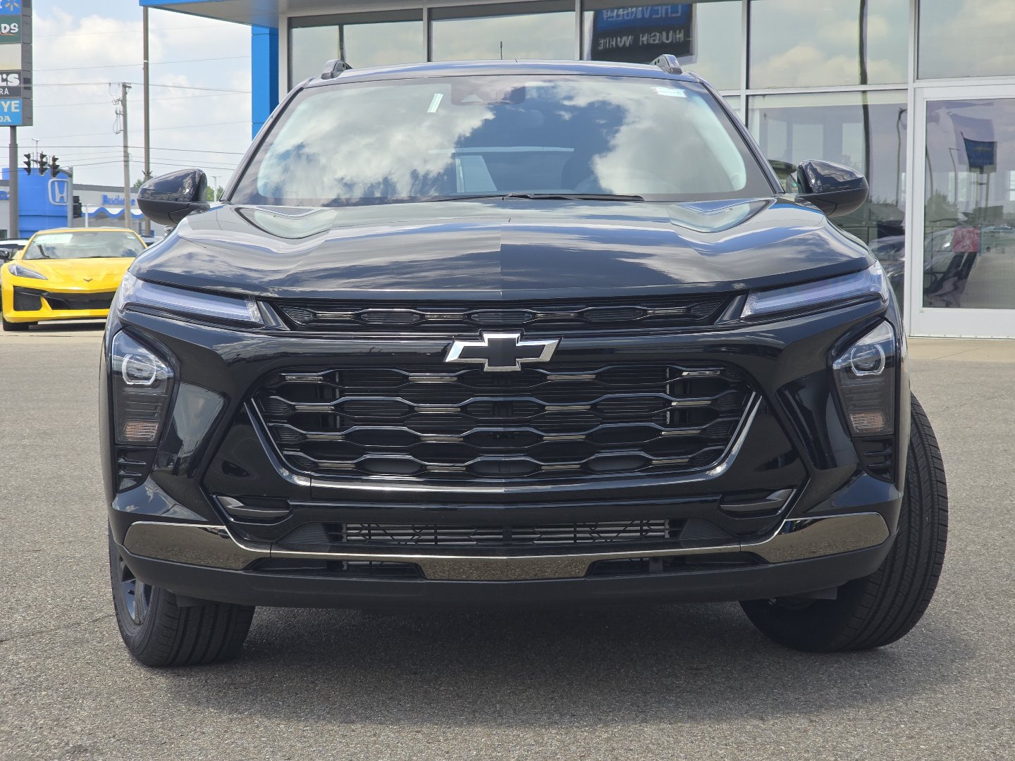 New 2026 Chevrolet Trax ACTIV w/ Driver Confidence Package FWD image 8