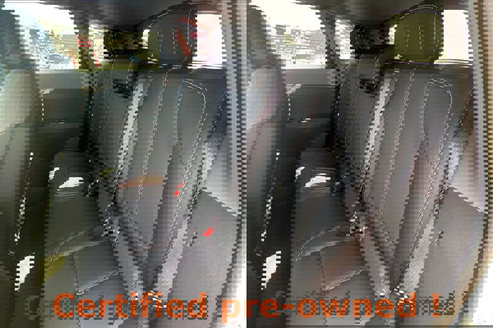 Certified 2025 Cadillac Optiq Sport 1 w/ LPO, ONYX Package image 29