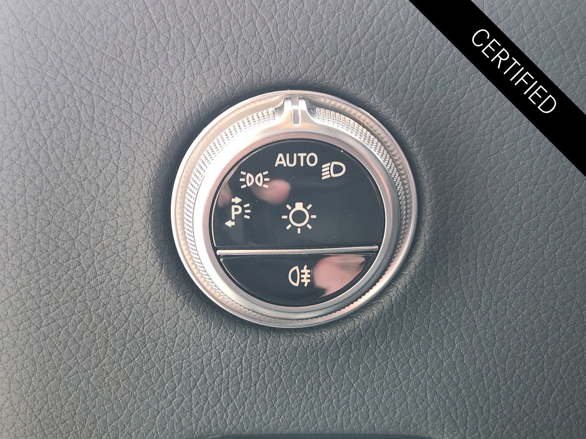 Certified 2026 Mercedes-Benz GLC 300 image 21