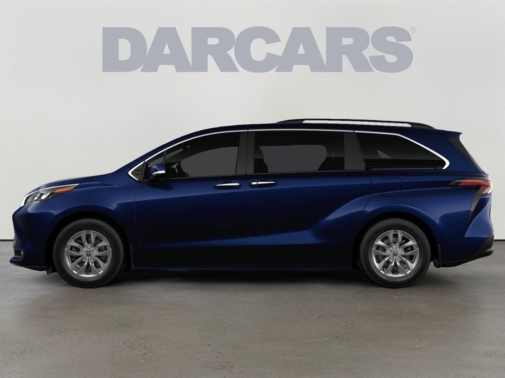 New 2026 Toyota Sienna XLE FWD image 11