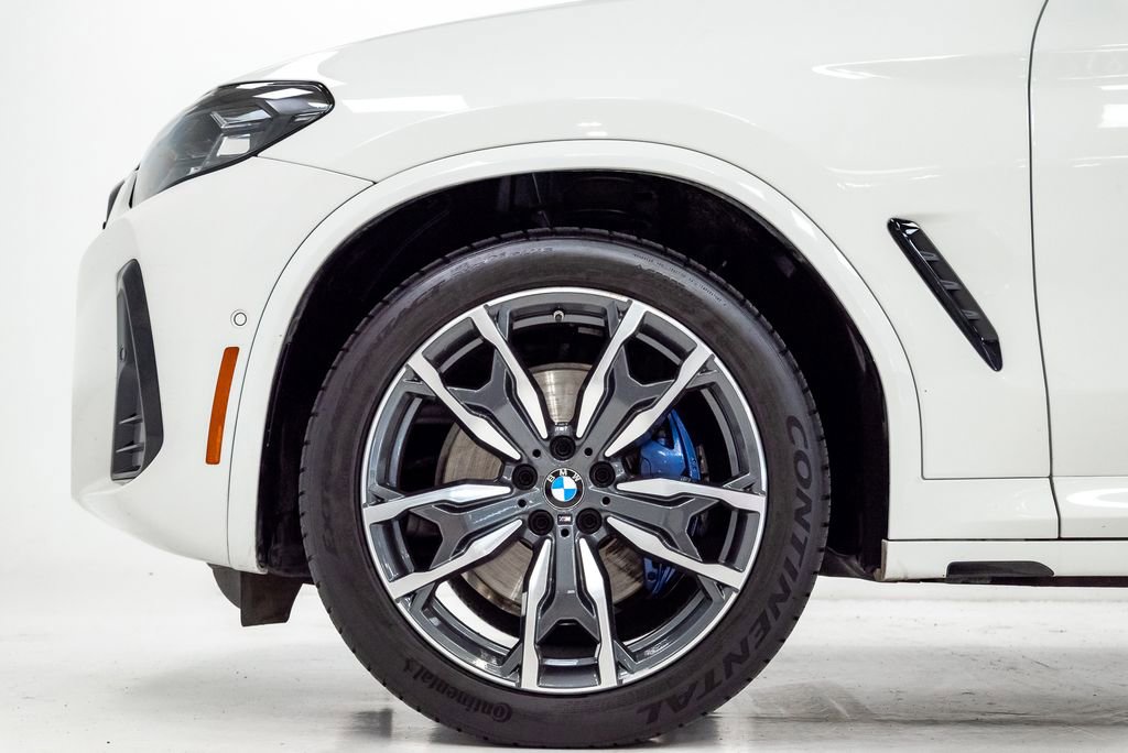 Used 2023 BMW X4 M40i AWD/4WD image 29