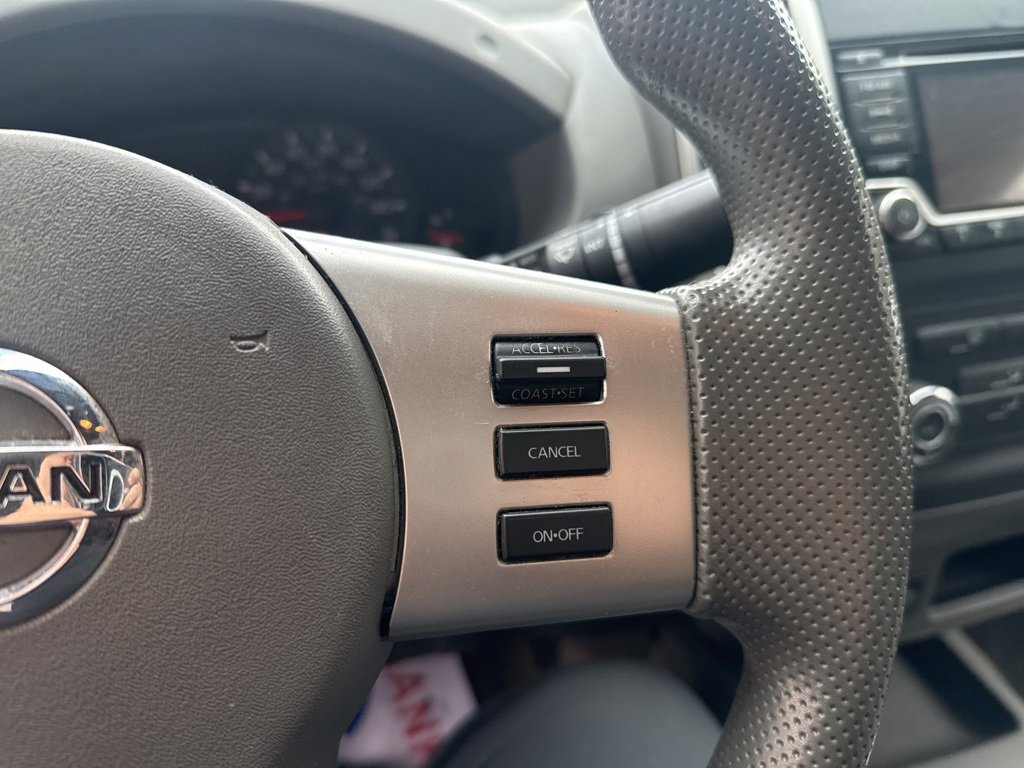 Used 2018 Nissan Frontier SV image 19