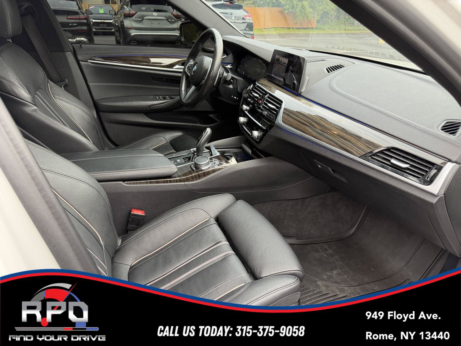 Used 2020 BMW M550i xDrive w/ Executive Package AWD/4WD image 33