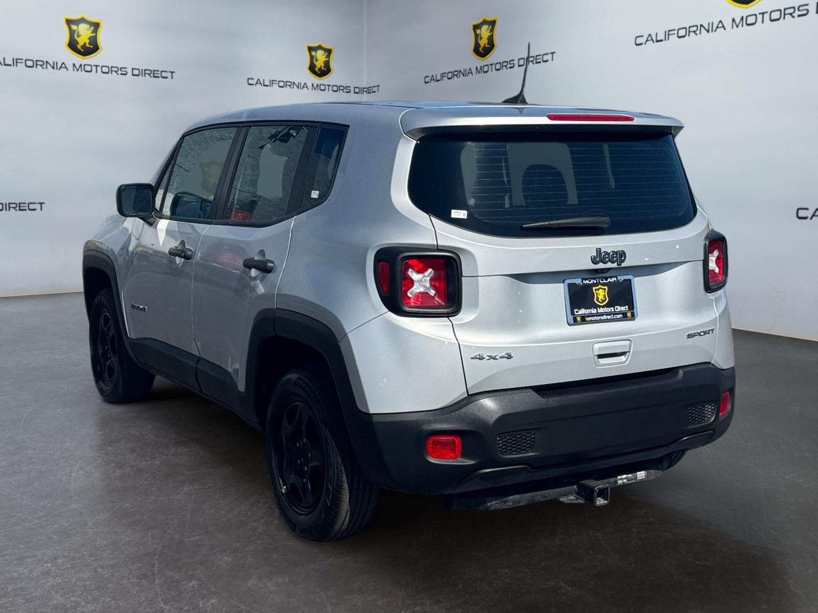 Used 2021 Jeep Renegade Sport AWD/4WD image 3