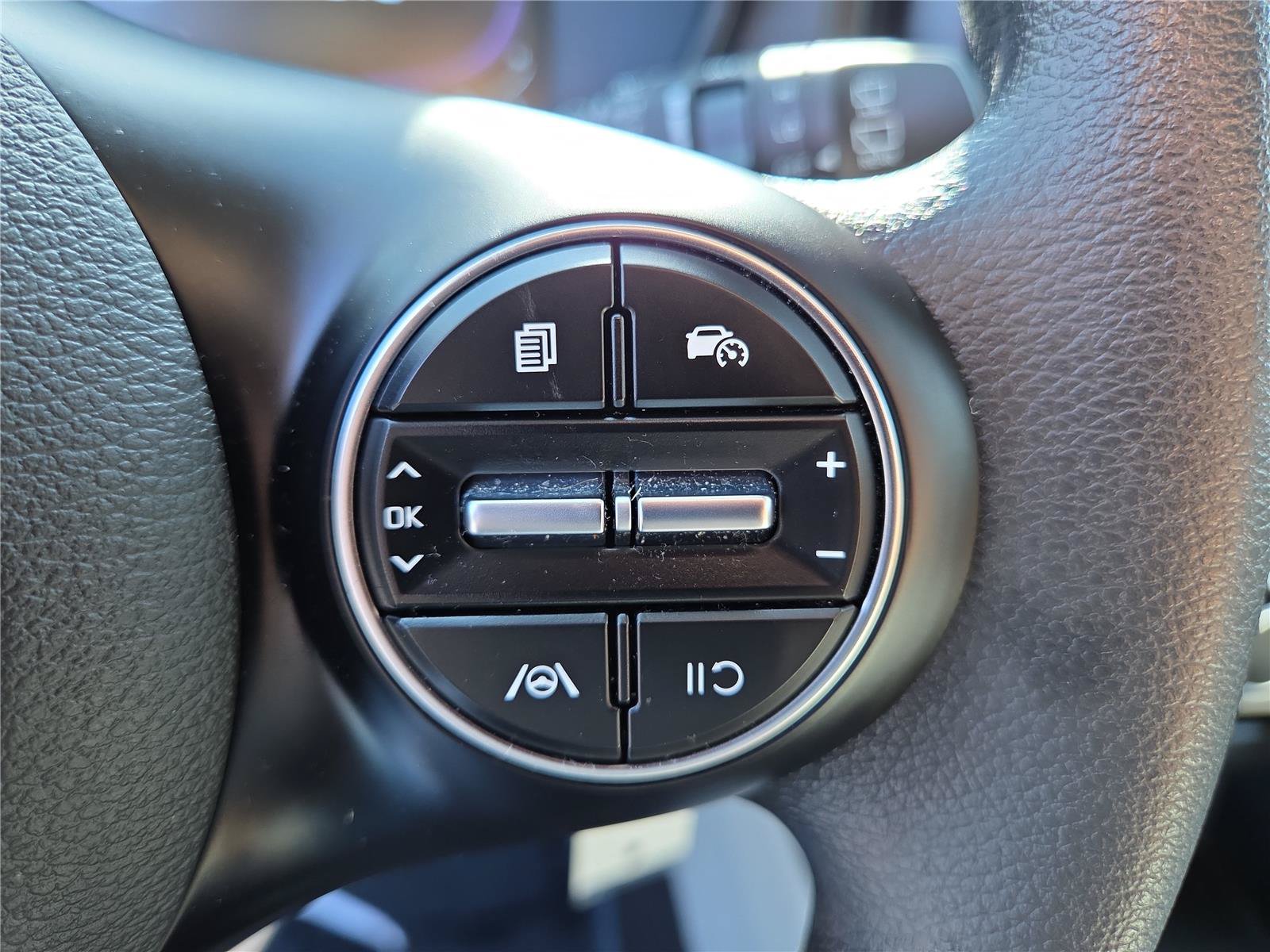 Certified 2024 Kia Soul LX FWD image 16