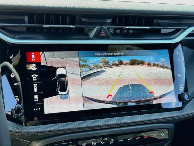 New 2026 Jeep Cherokee Overland w/ Advanced Pro Tech Group AWD/4WD image 15
