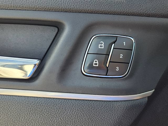 Used 2019 Lincoln MKC Reserve w/ MKC Technology Package FWD image 32