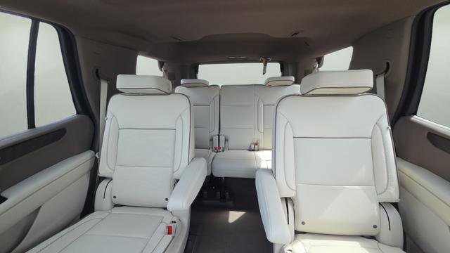 New 2026 GMC Yukon Denali w/ Sun & Power Step Package image 31