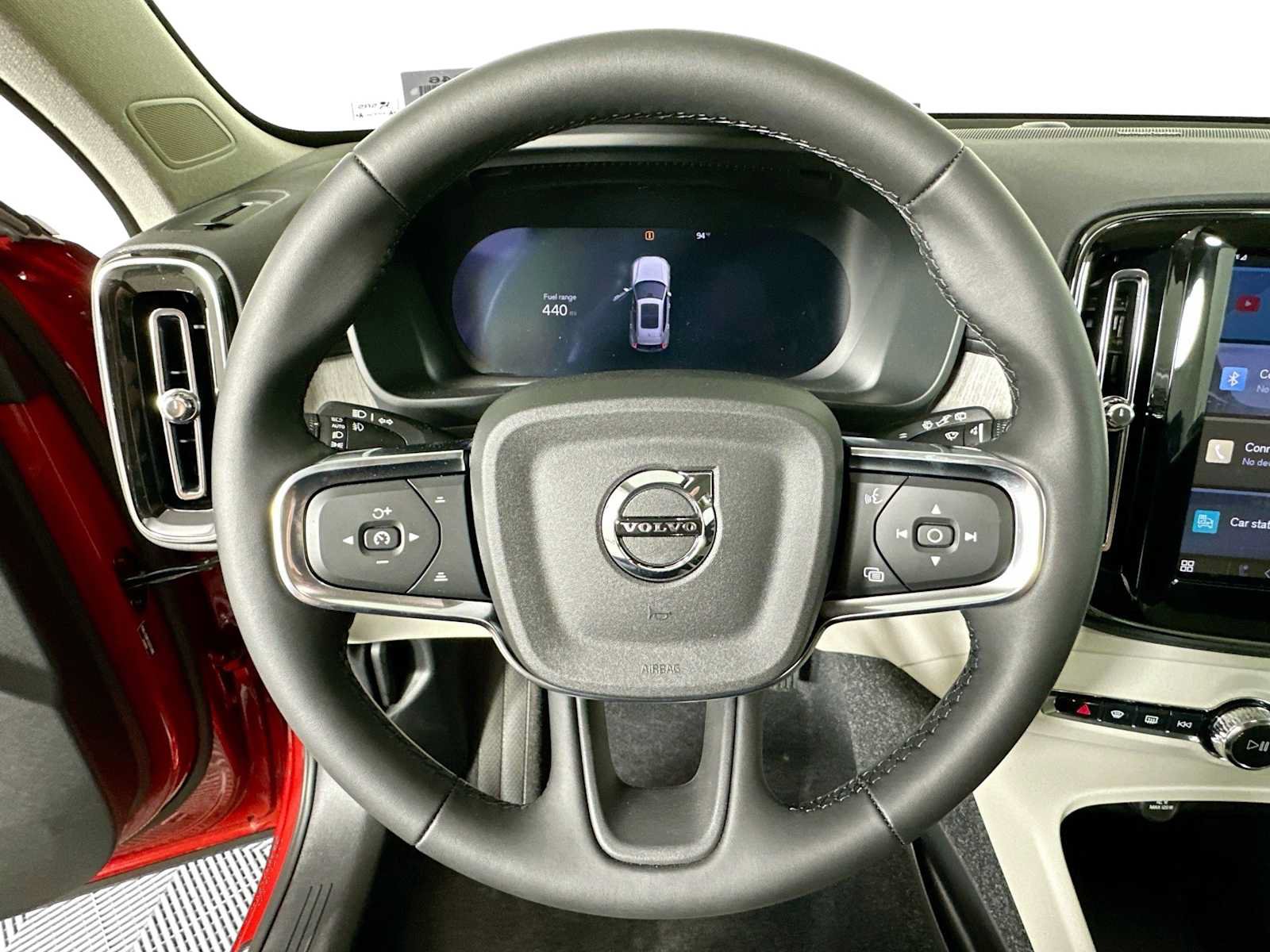 Used 2025 Volvo XC40 B5 Ultra w/ Climate Package AWD/4WD image 11