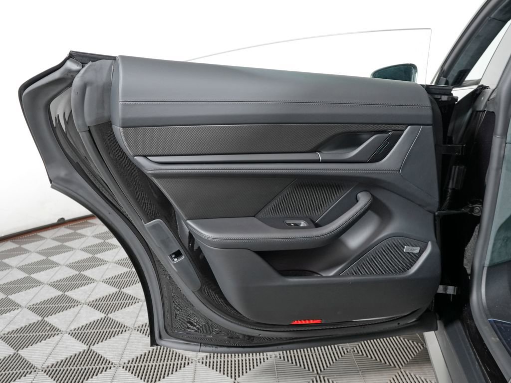 New 2026 Porsche Taycan Turbo AWD/4WD image 35