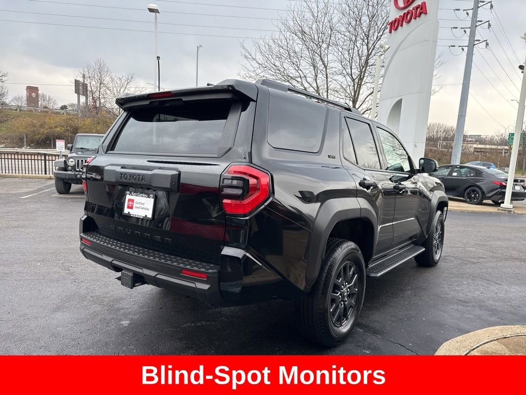 Certified 2025 Toyota 4Runner SR5 AWD/4WD image 8