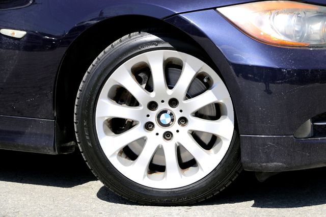 Used 2008 BMW 335xi Sedan AWD/4WD image 2
