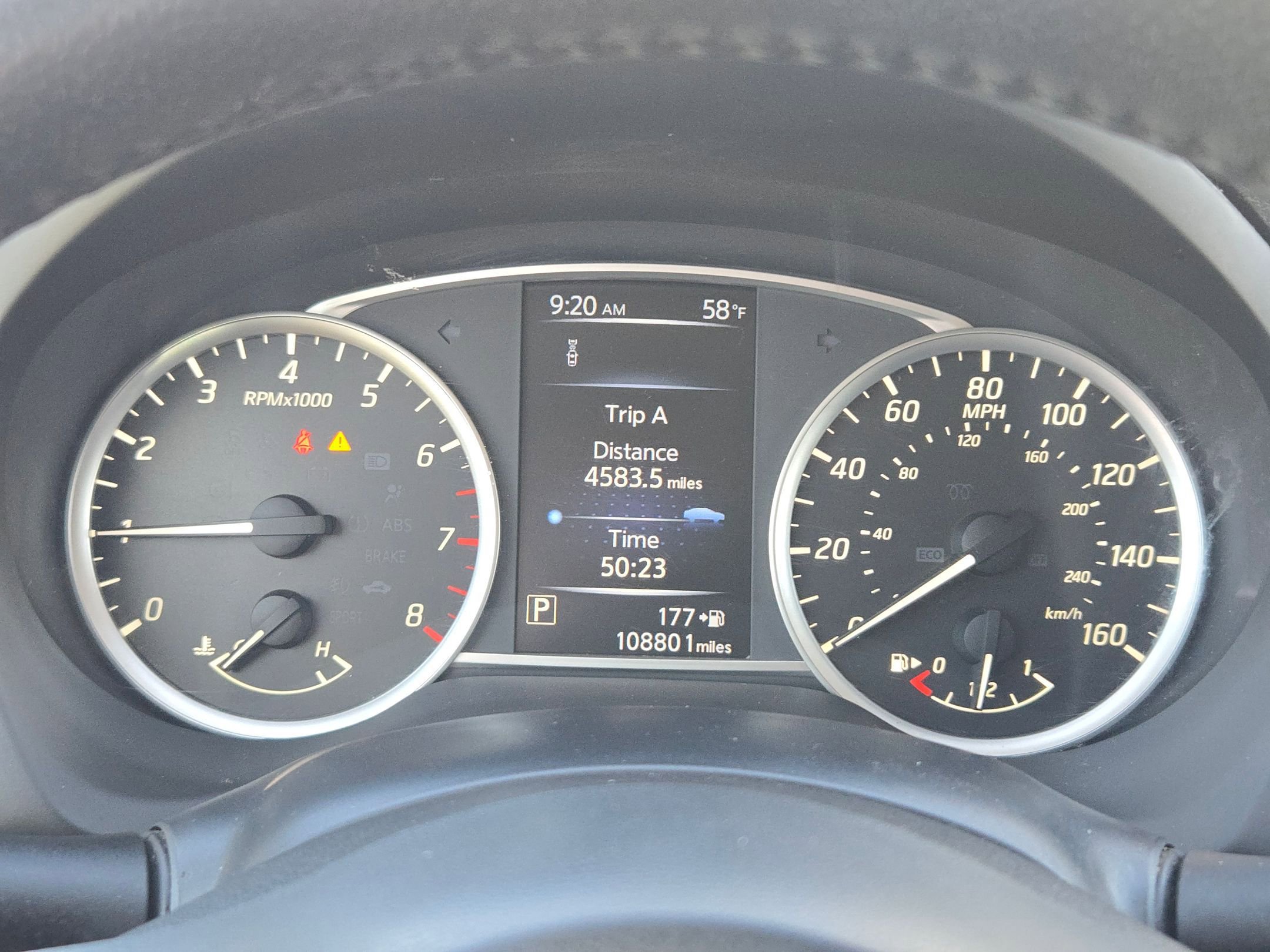 Used 2018 Nissan Sentra SR w/ SR Midnight Edition Package image 23