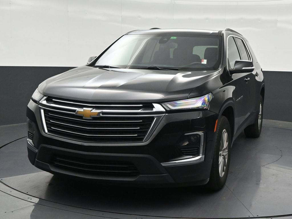 Used 2023 Chevrolet Traverse LT FWD image 9