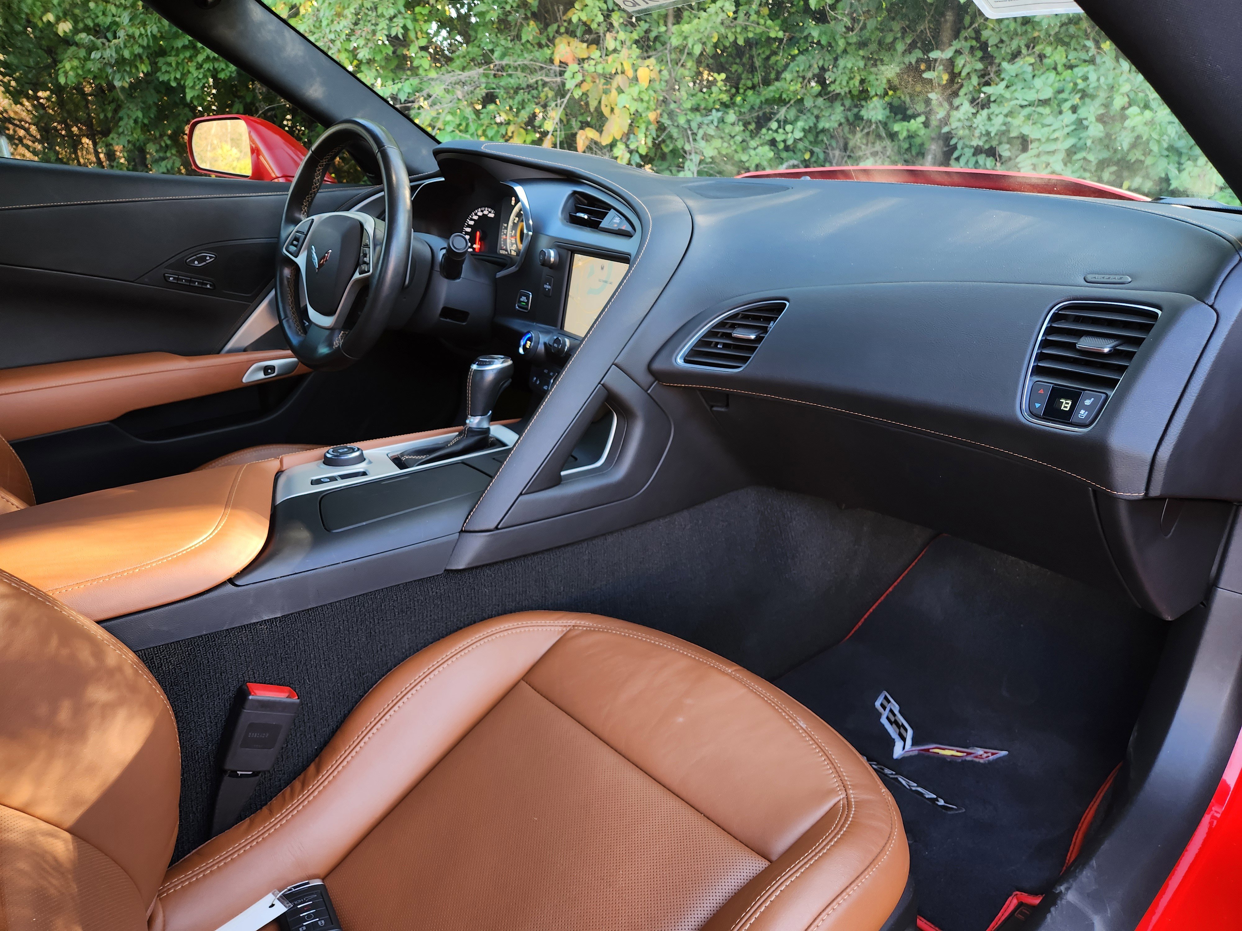 Used 2015 Chevrolet Corvette Stingray Coupe w/ 2LT Preferred Equipment Group image 25