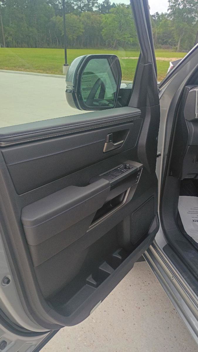 New 2026 Toyota Tundra Platinum image 9