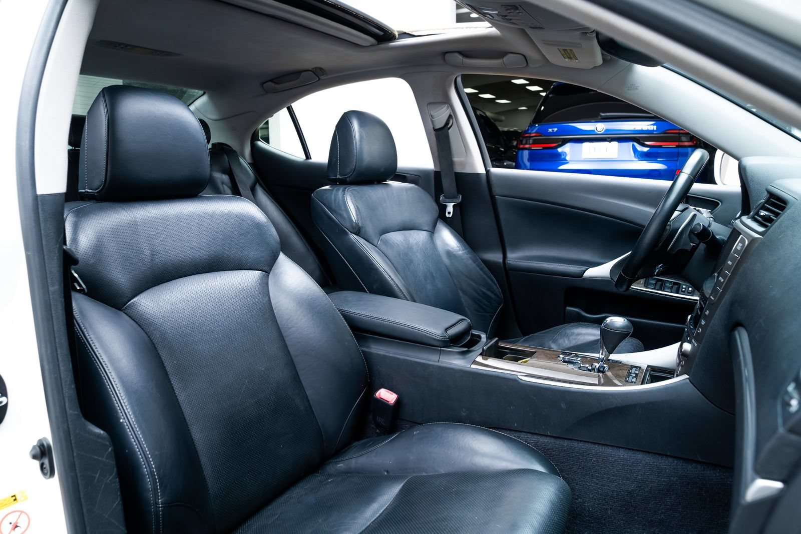 Used 2011 Lexus IS 350 AWD w/ Luxury Plus Value Edition image 25