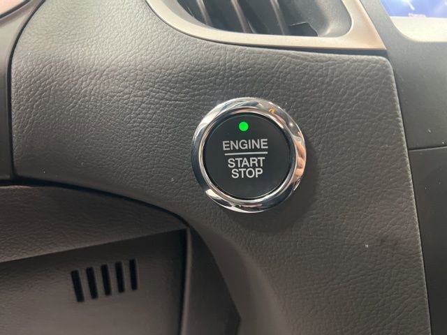 Used 2019 Ford Edge SEL w/ Equipment Group 201A image 18