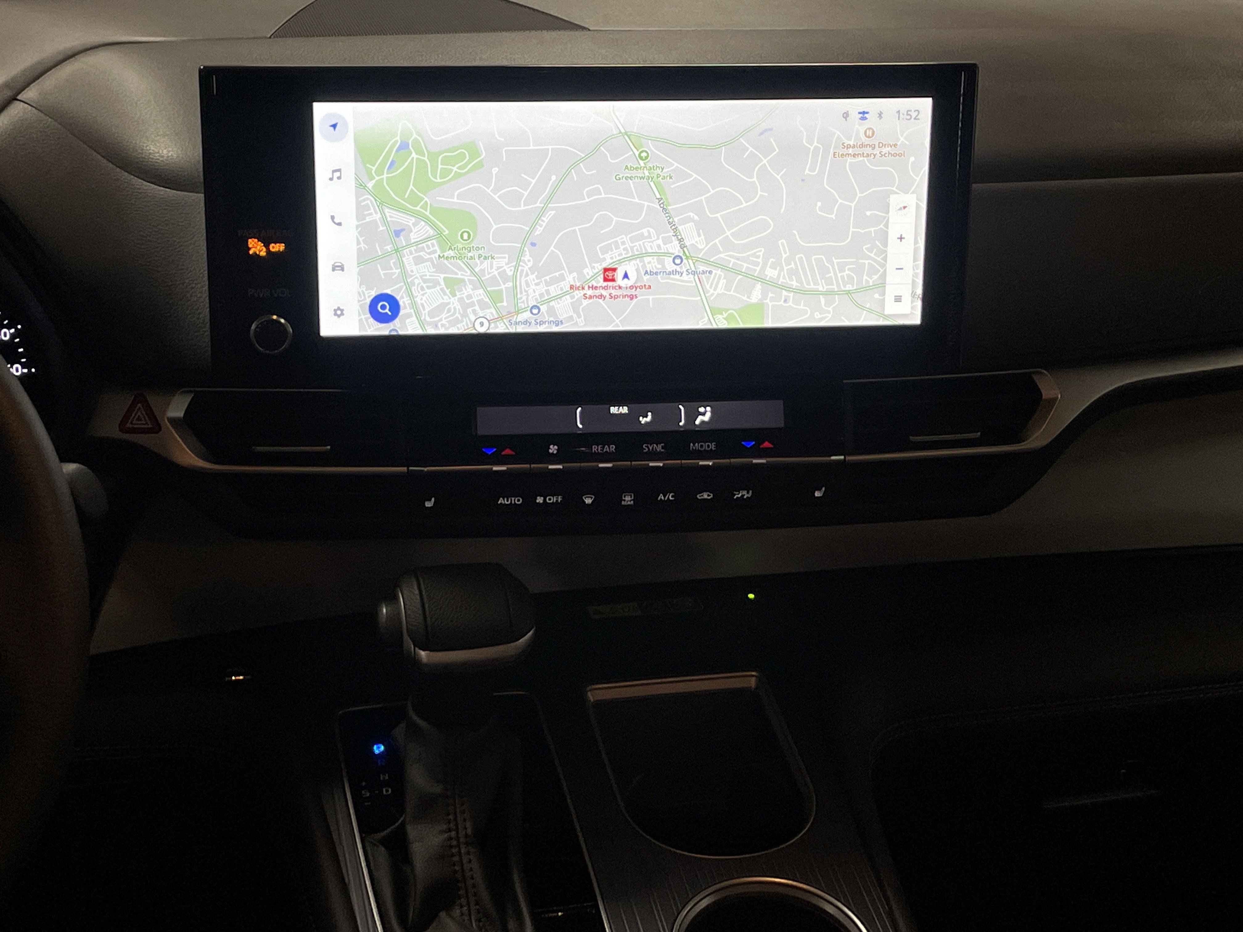 Certified 2025 Toyota Sienna XLE image 31