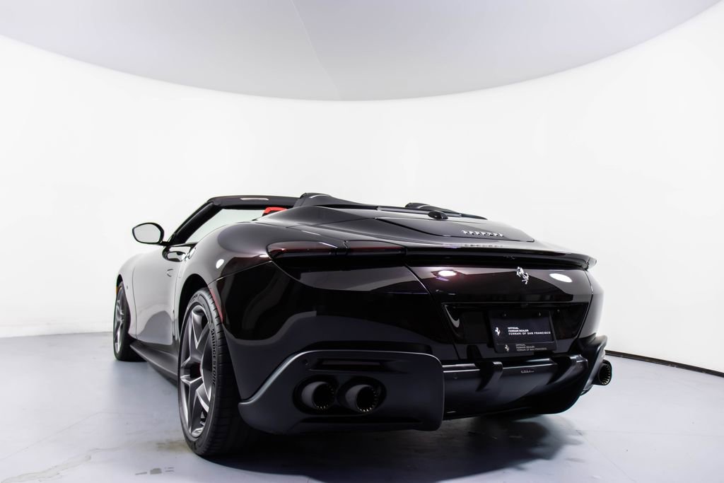 Certified 2025 Ferrari Roma Spider RWD image 25