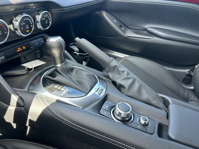 New 2026 MAZDA MX-5 Miata RF Grand Touring RWD image 18