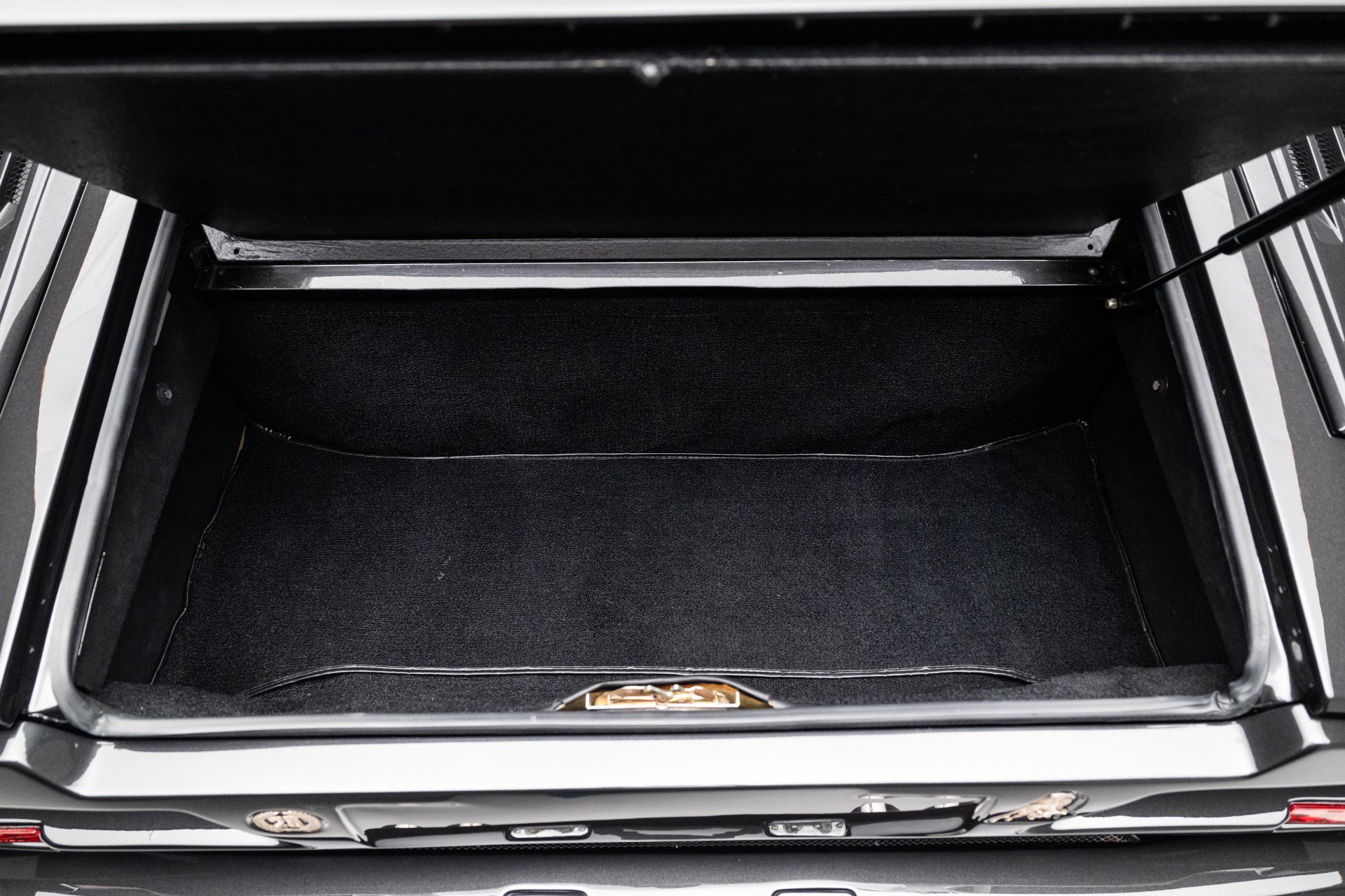 Used 1989 Lamborghini Countach Coupe RWD image 58