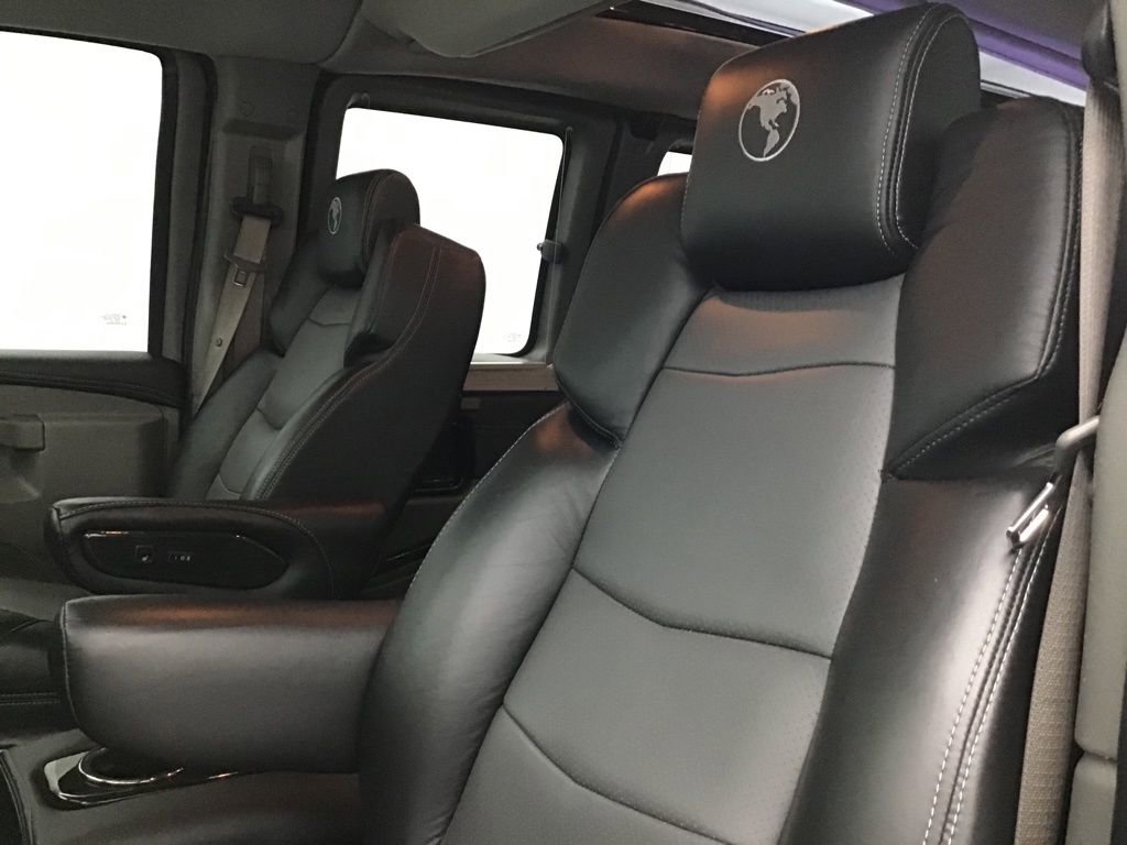 Used 2021 GMC Savana 2500 image 20