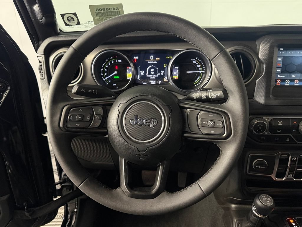 Used 2023 Jeep Wrangler Unlimited AWD/4WD image 14